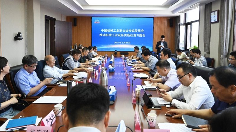 桌面机械手臂：制造业的小巧助手